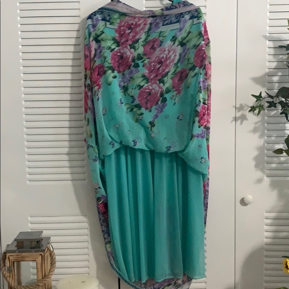 Dress - Picture 2 of 3